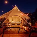 Hotel Raus Und Gut Glamping Am Graebendorfer Drebkau