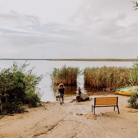 Raus Und Gut Glamping Am Graebendorfer 호텔
