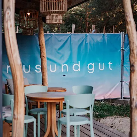 Hotell Raus Und Gut Glamping Am Graebendorfer