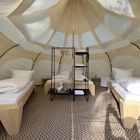 Raus Und Gut Glamping Am Graebendorfer