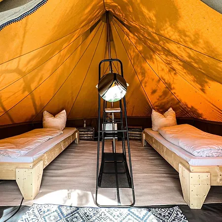 Raus Und Gut Glamping Am Graebendorfer