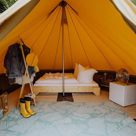 Raus Und Gut Glamping Am Graebendorfer Hotel Drebkau