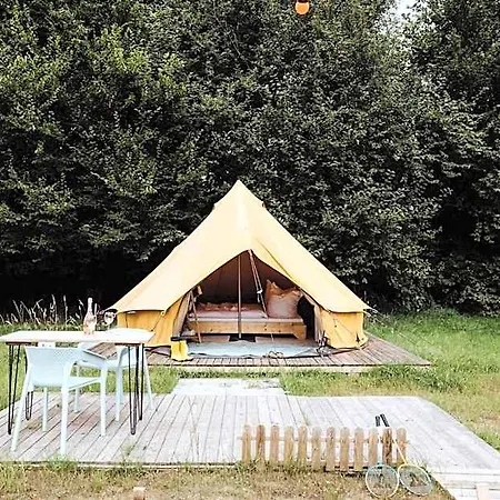Raus Und Gut Glamping Am Graebendorfer