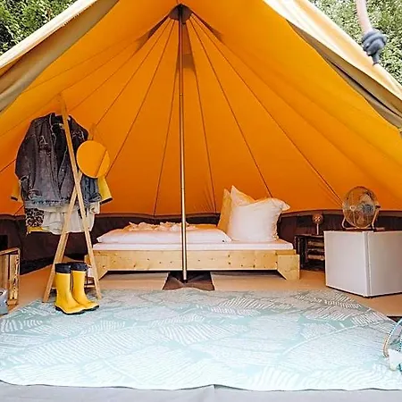 Raus Und Gut Glamping Am Graebendorfer Hotel Drebkau