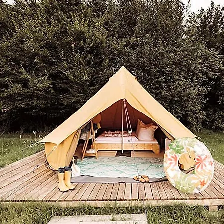 Raus Und Gut Glamping Am Graebendorfer