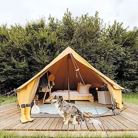 Raus Und Gut Glamping Am Graebendorfer Hotel Drebkau