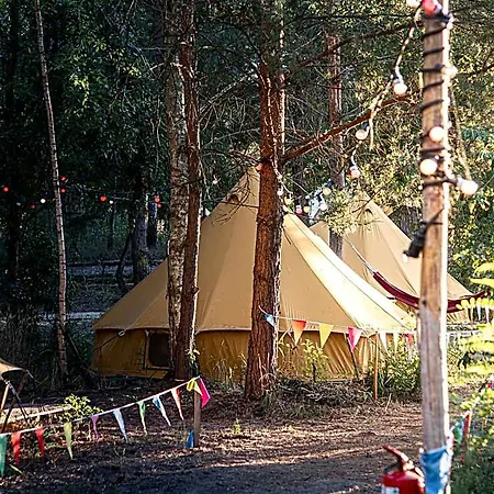 Hotel Raus Und Gut Glamping Am Graebendorfer Drebkau