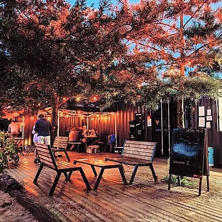 Raus Und Gut Glamping Am Graebendorfer Hotel *