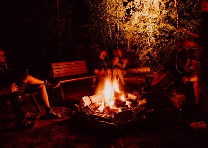 Otel Raus Und Gut Glamping Am Graebendorfer