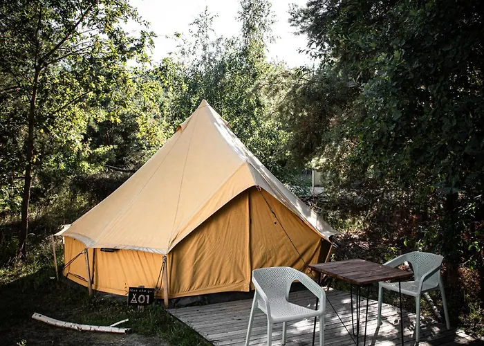 Otel Raus Und Gut Glamping Am Graebendorfer