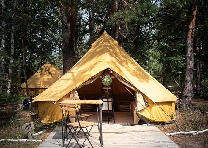 Raus Und Gut Glamping Am Graebendorfer