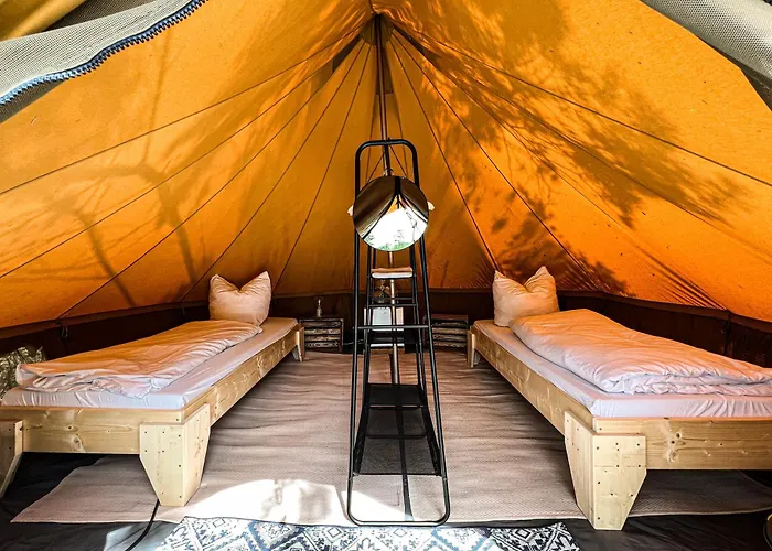 Raus Und Gut Glamping Am Graebendorfer