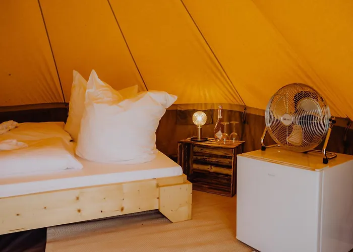 Raus Und Gut Glamping Am Graebendorfer Drebkau